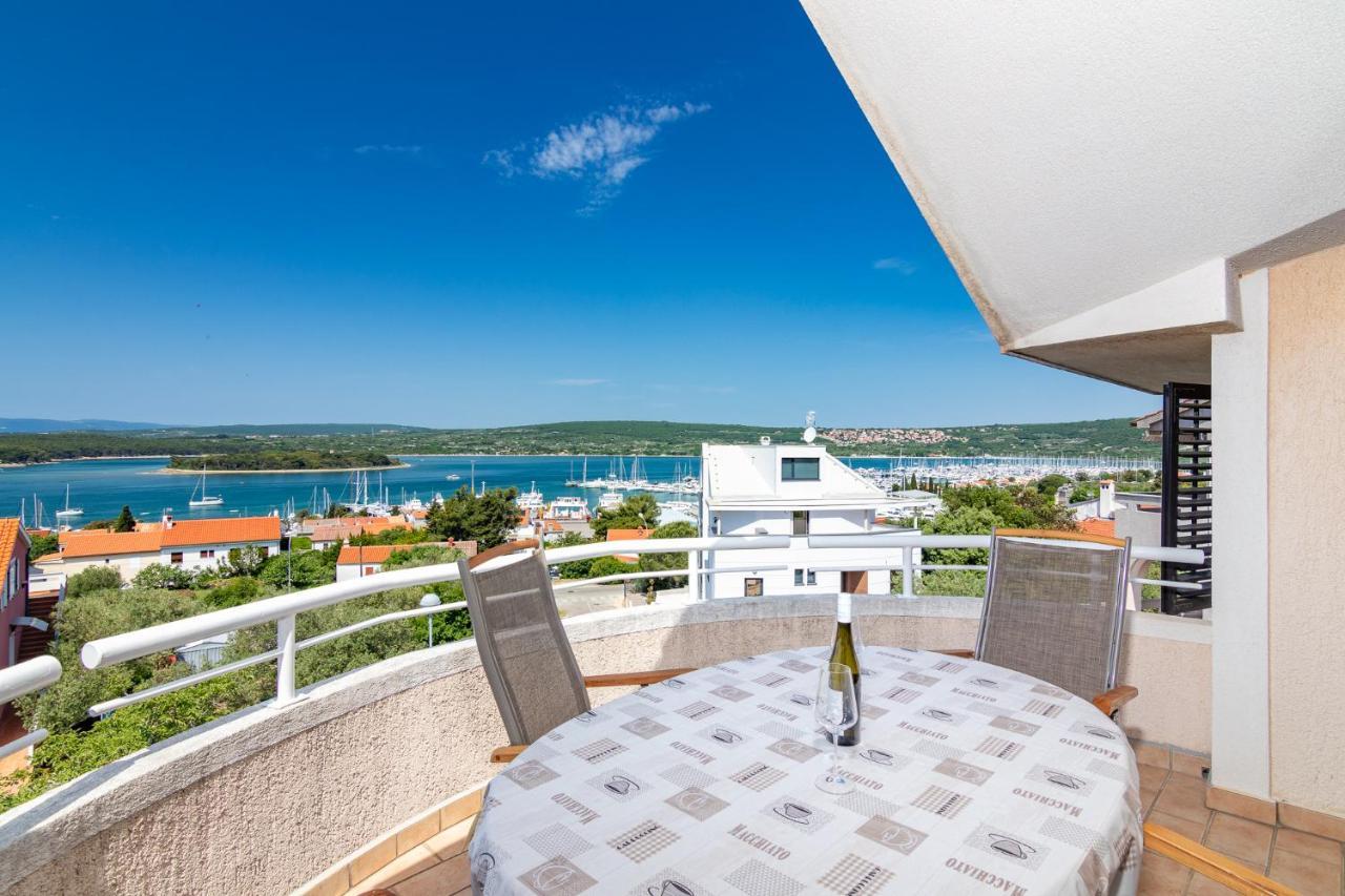 Villa Paradiso Punat Exterior photo